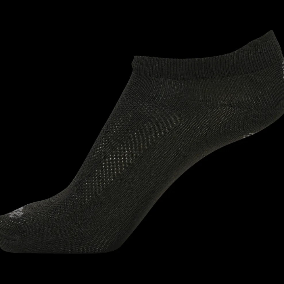 BASE SOCKLET