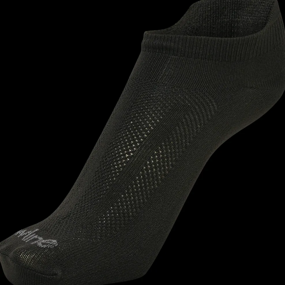 BASE SOCKLET