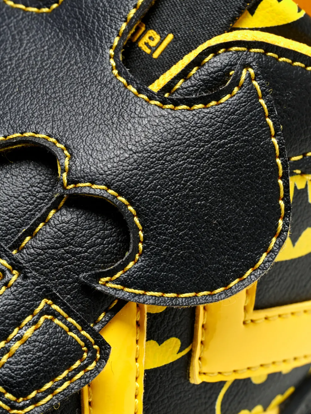 BATMAN JET COURT LOW