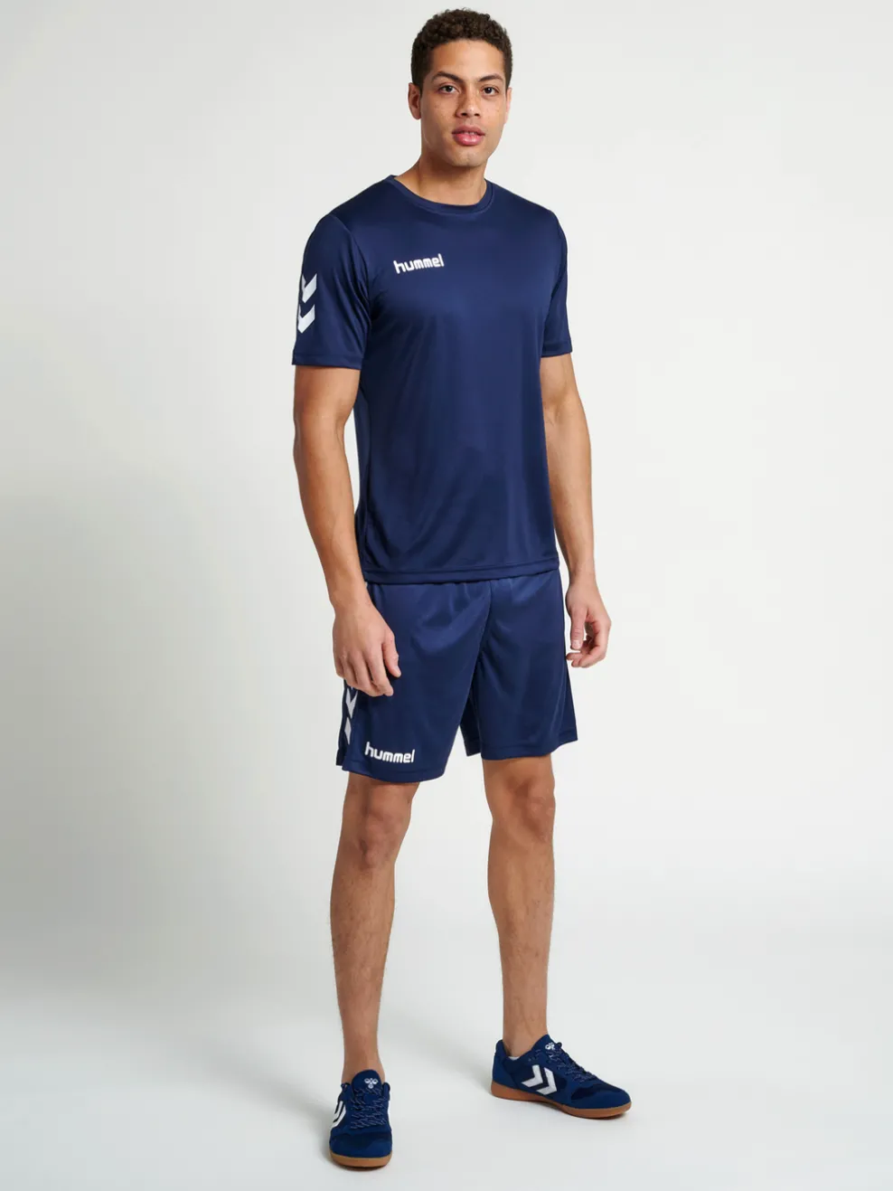 CORE POLY SHORTS