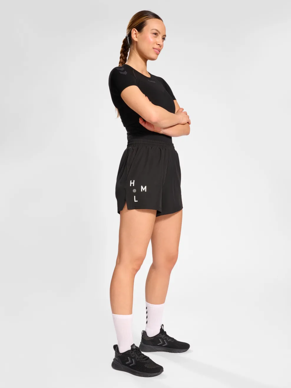 hmlACTIVE COURT WOV SHORTS WOMAN