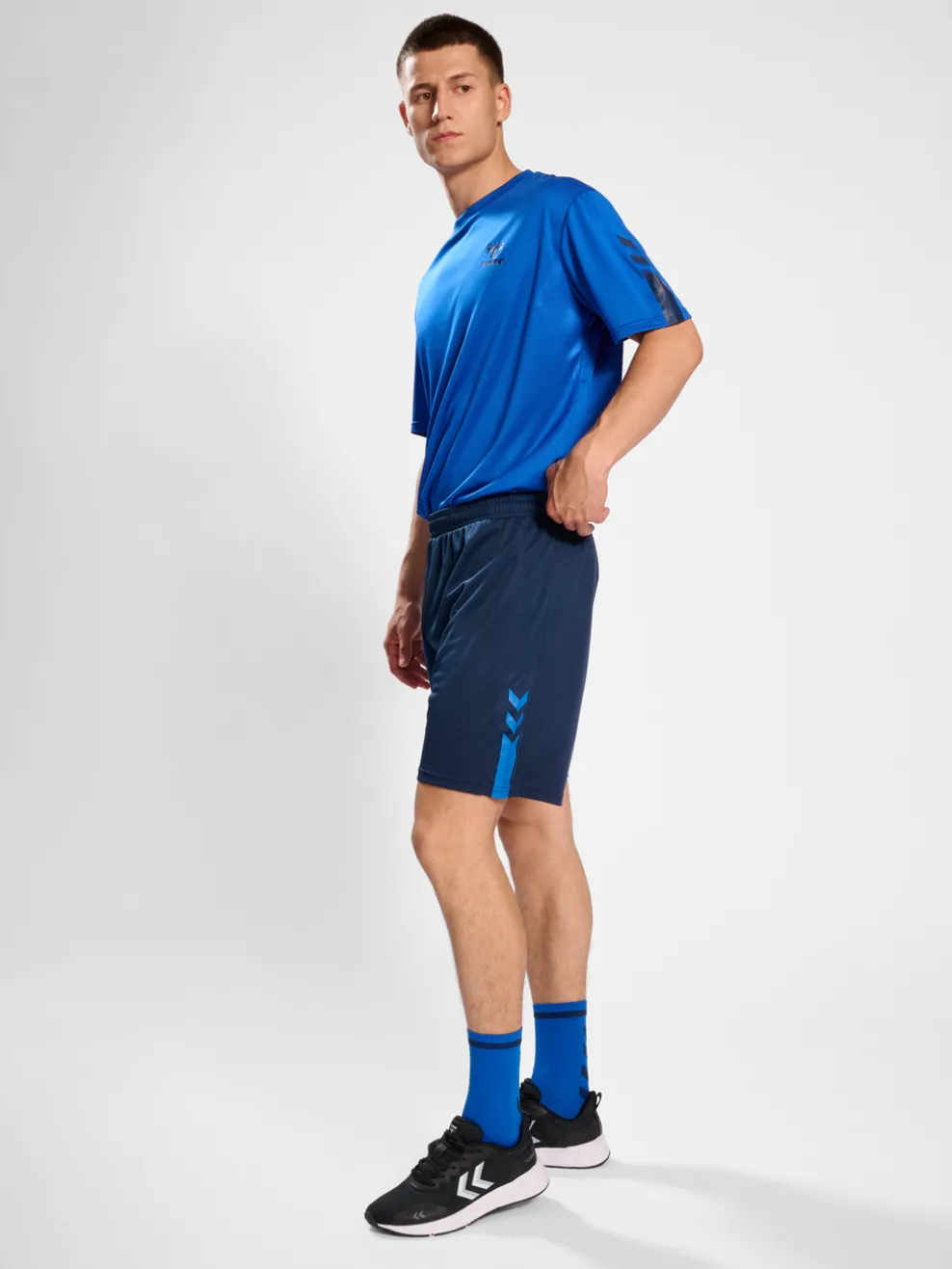hmlACTIVE PL SHORTS