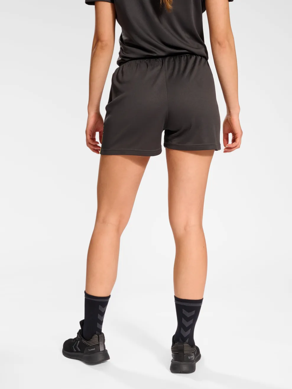 hmlACTIVE PL SHORTS WOMAN