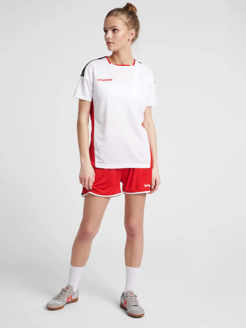 hmlAUTHENTIC POLY JERSEY WOMAN S/S