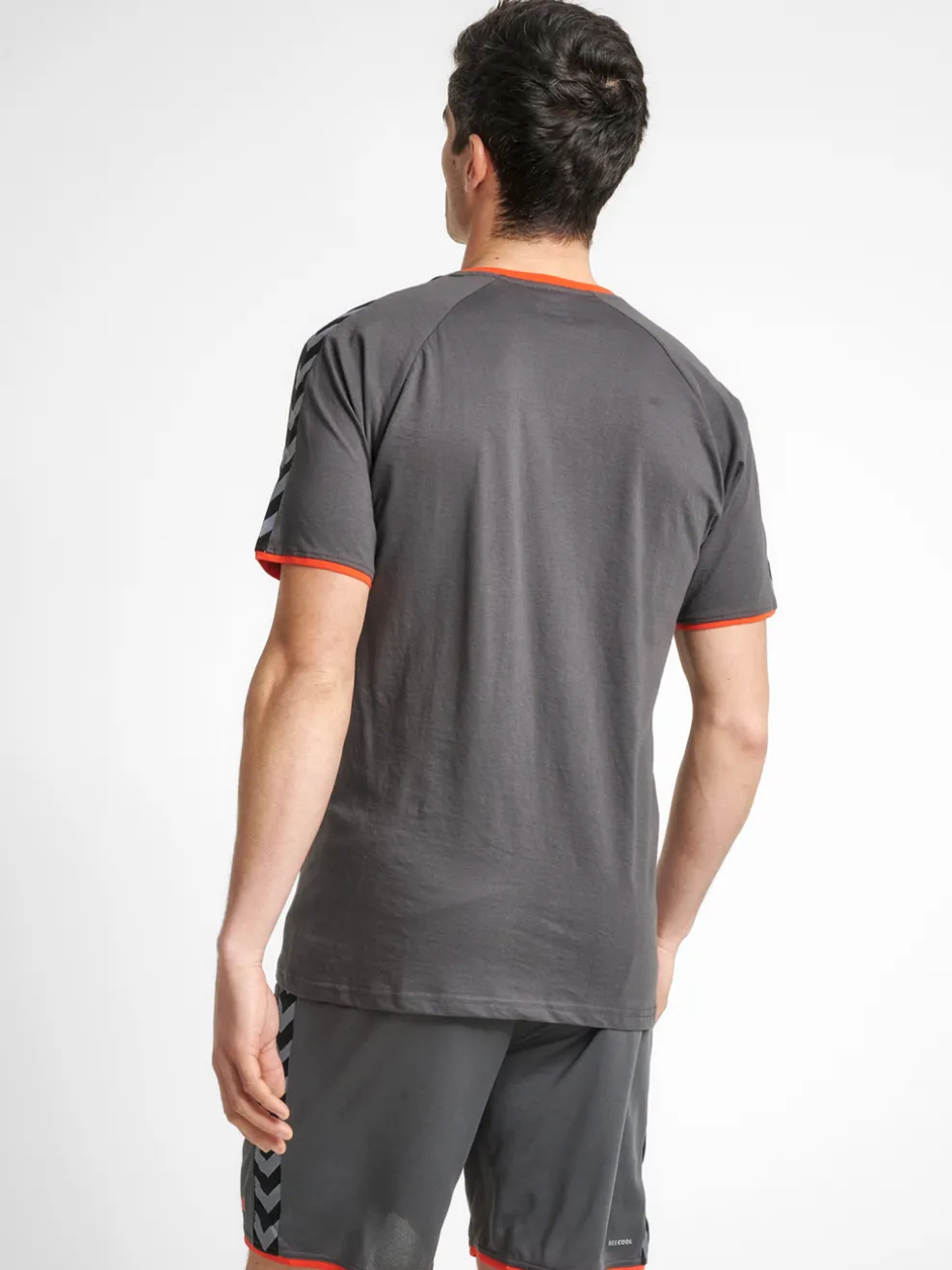 hmlAUTHENTIC TRAINING TEE