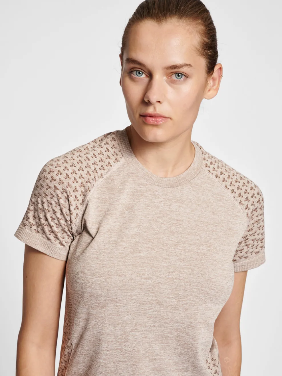 hmlCI SEAMLESS T-SHIRT