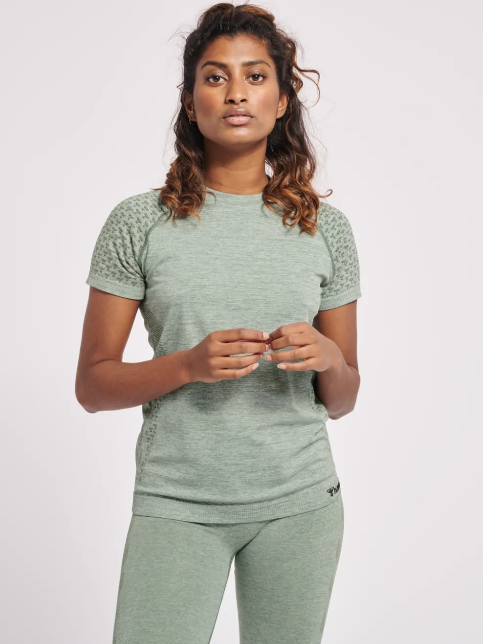 hmlCI SEAMLESS T-SHIRT