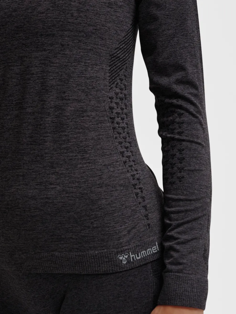 hmlCI SEAMLESS T-SHIRT L/S
