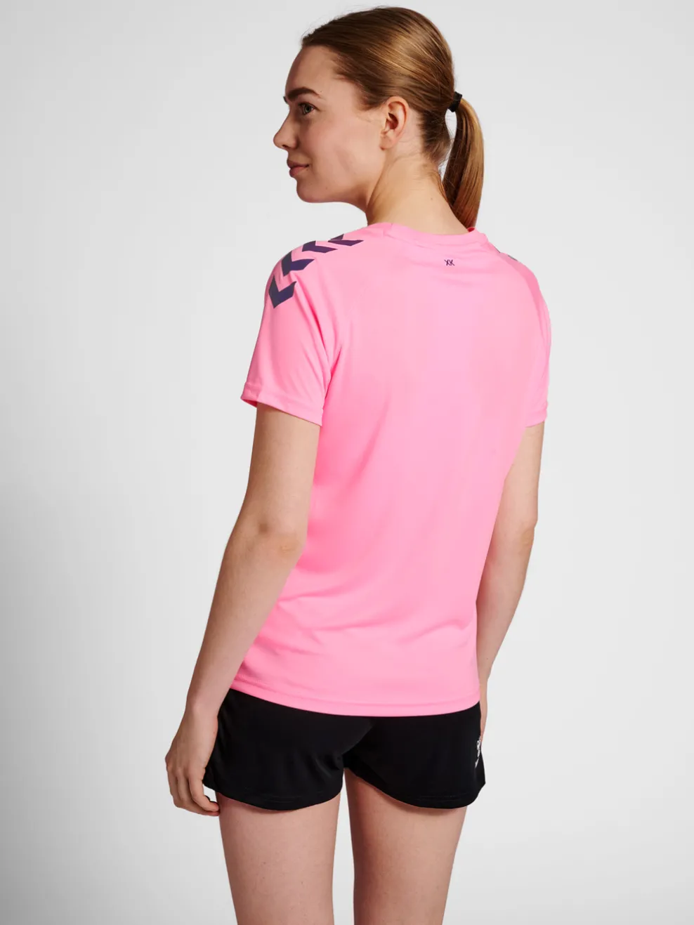 hmlCORE XK CORE POLY TEE S/S WOMAN