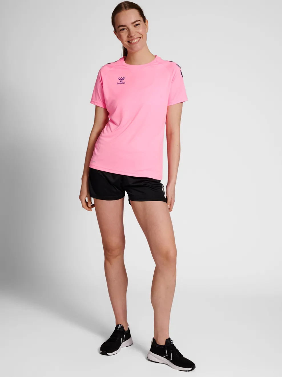 hmlCORE XK CORE POLY TEE S/S WOMAN
