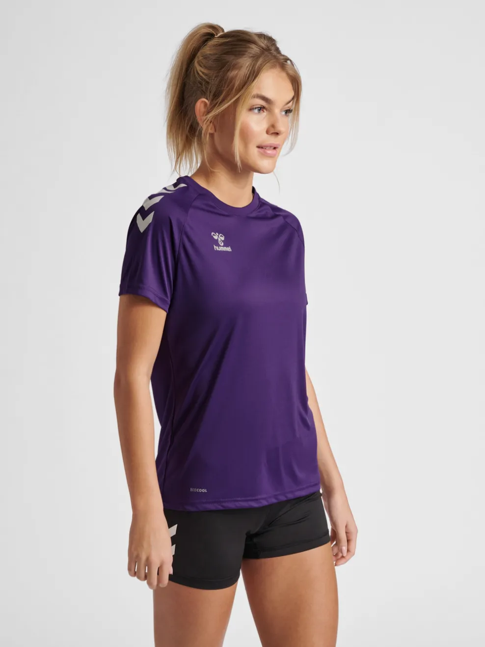 hmlCORE XK CORE POLY TEE S/S WOMAN