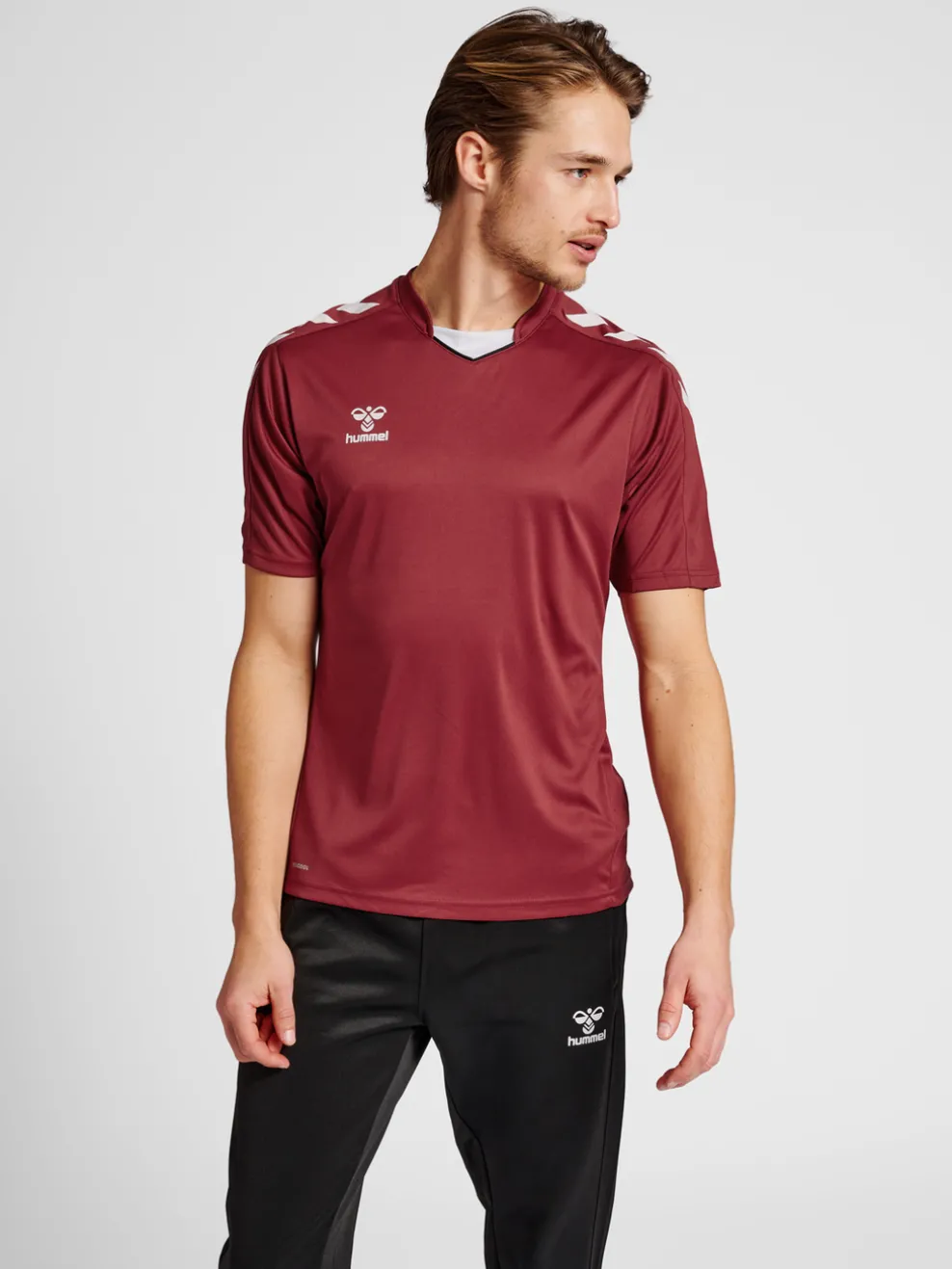 hmlCORE XK POLY JERSEY S/S