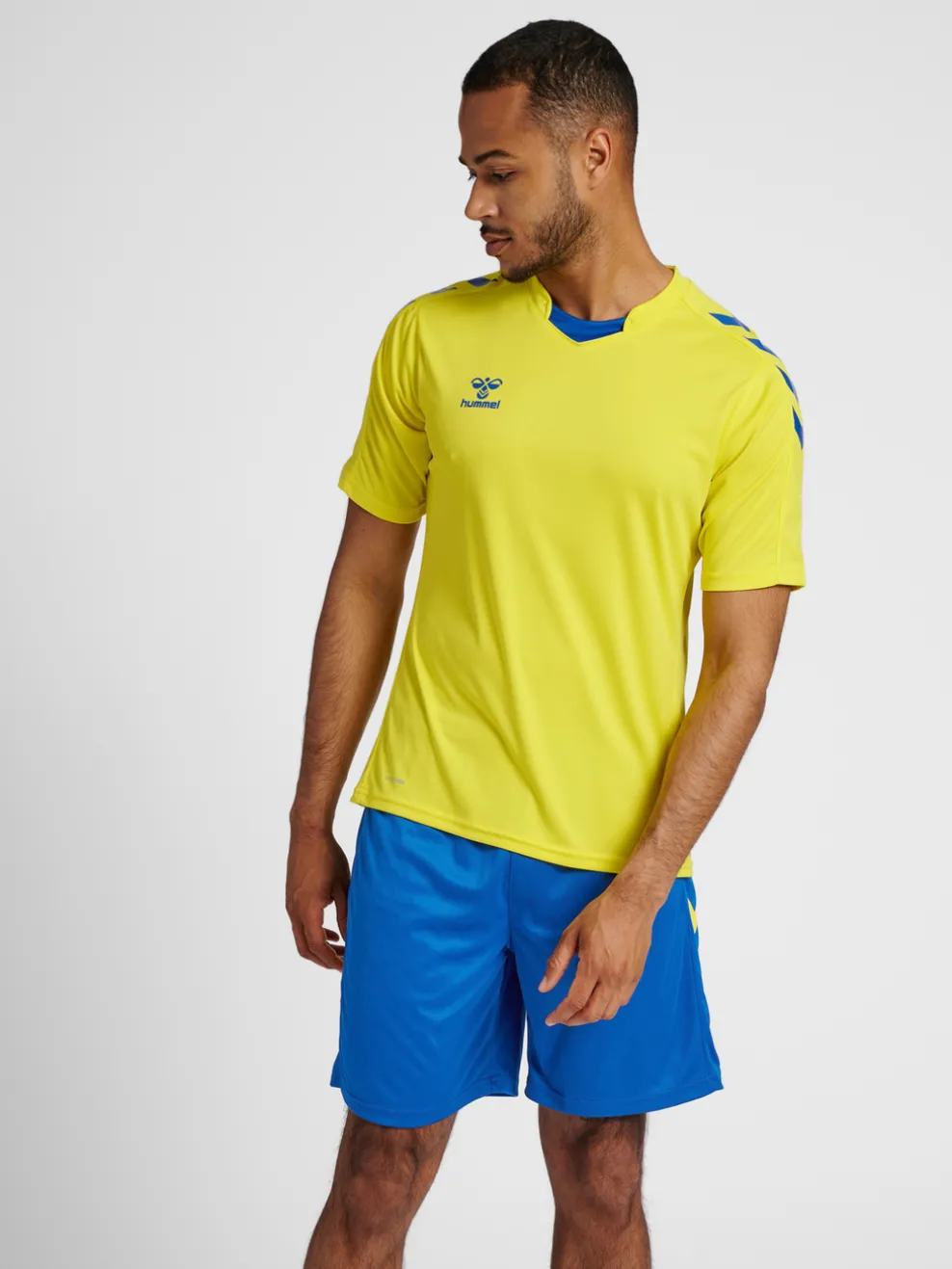 hmlCORE XK POLY JERSEY S/S