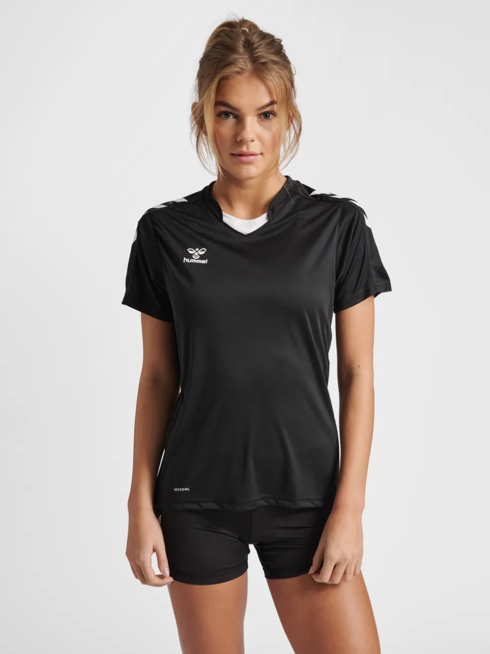 hmlCORE XK POLY JERSEY S/S WOMAN
