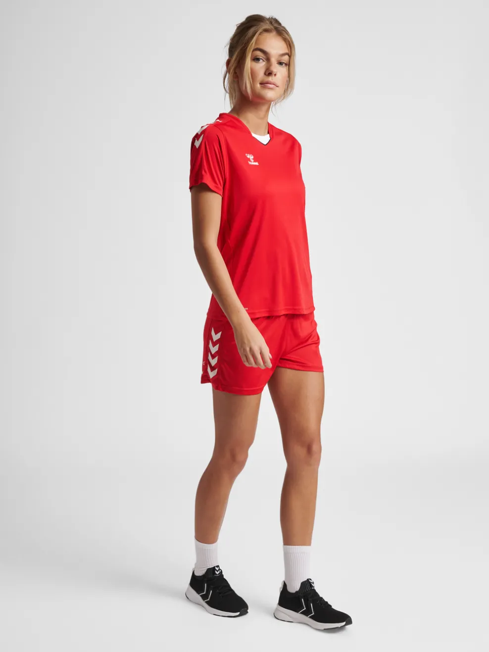 hmlCORE XK POLY JERSEY S/S WOMAN