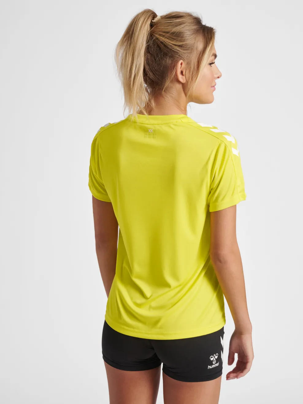 hmlCORE XK POLY JERSEY S/S WOMAN