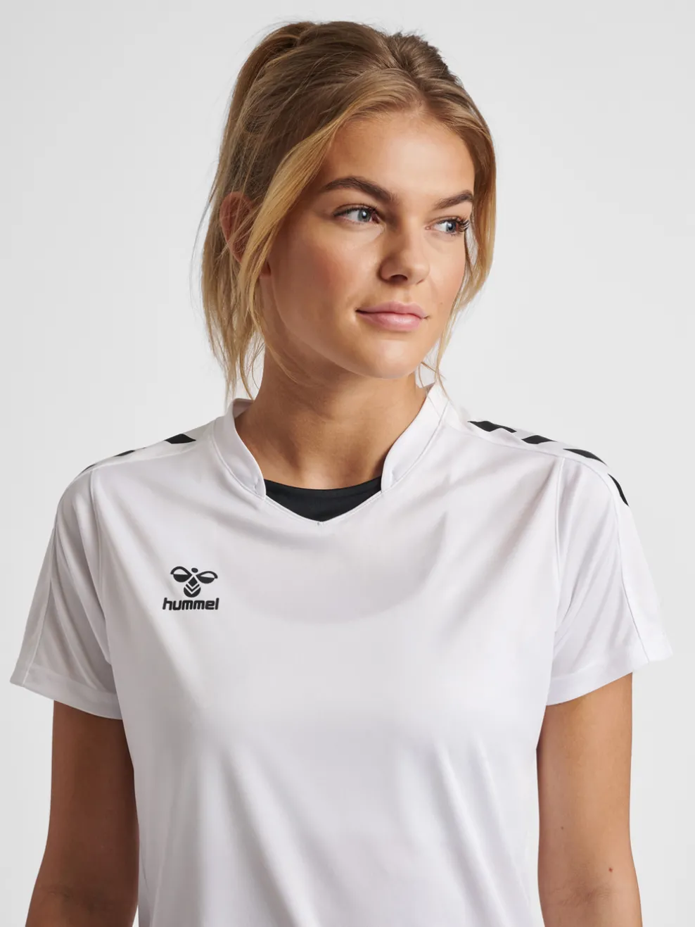 hmlCORE XK POLY JERSEY S/S WOMAN