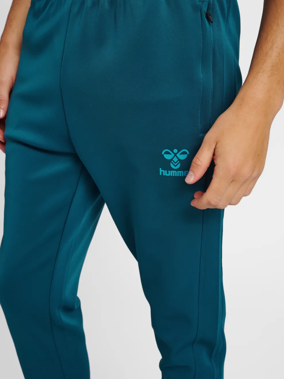 hmlCORE XK POLY PANTS
