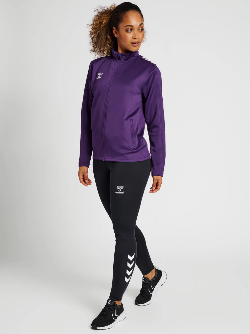 hmlCORE XK POLY ZIP SWEAT WOMAN