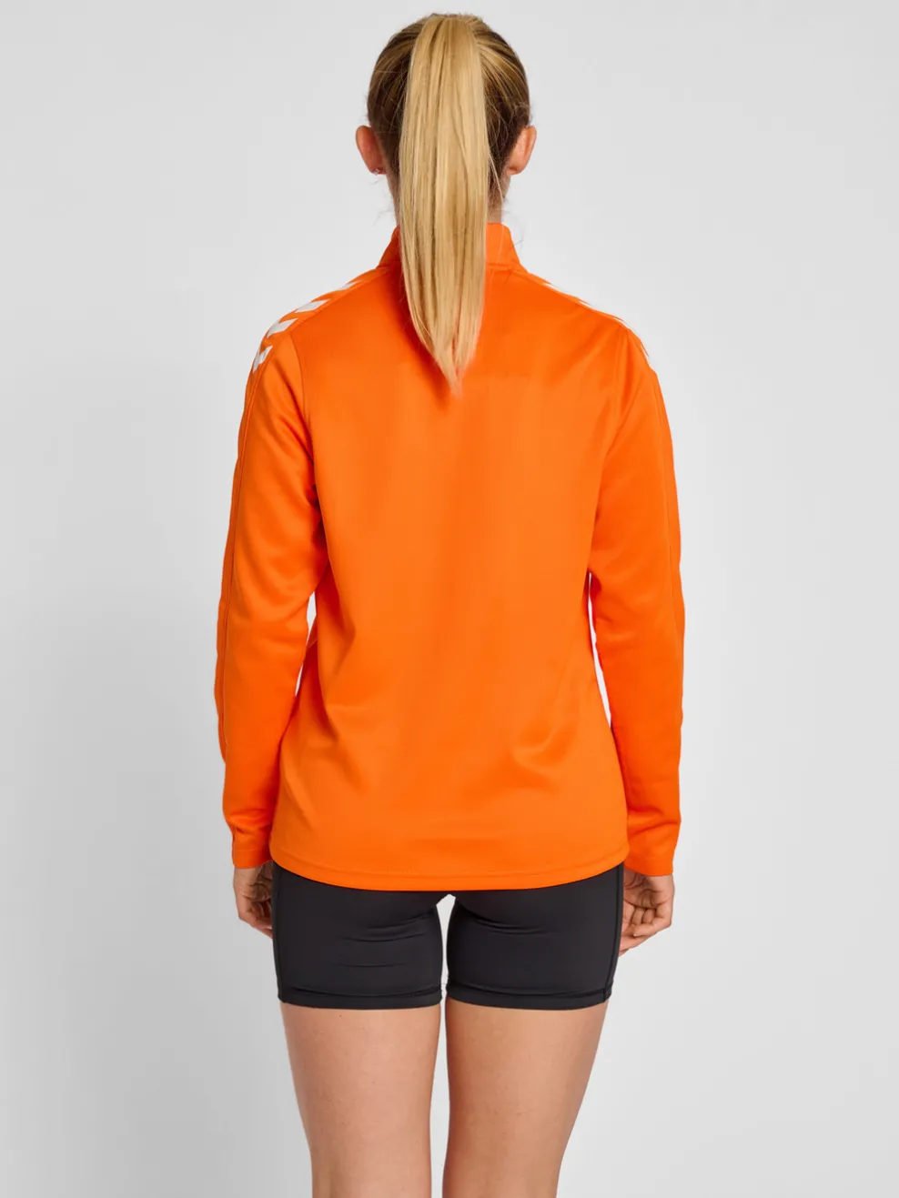 hmlCORE XK POLY ZIP SWEAT WOMAN