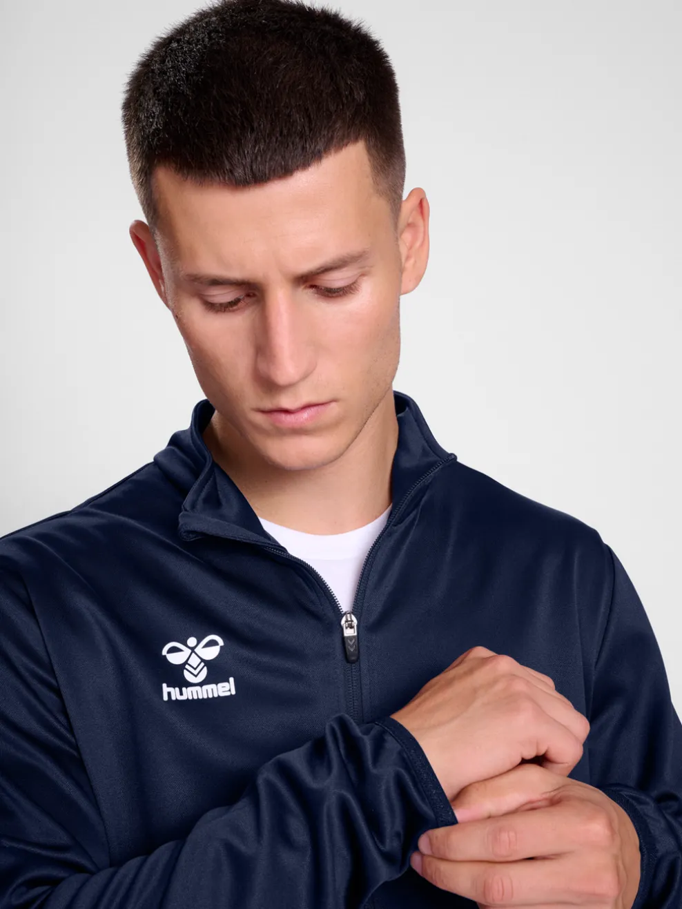 hmlESSENTIAL TRACK JACKET