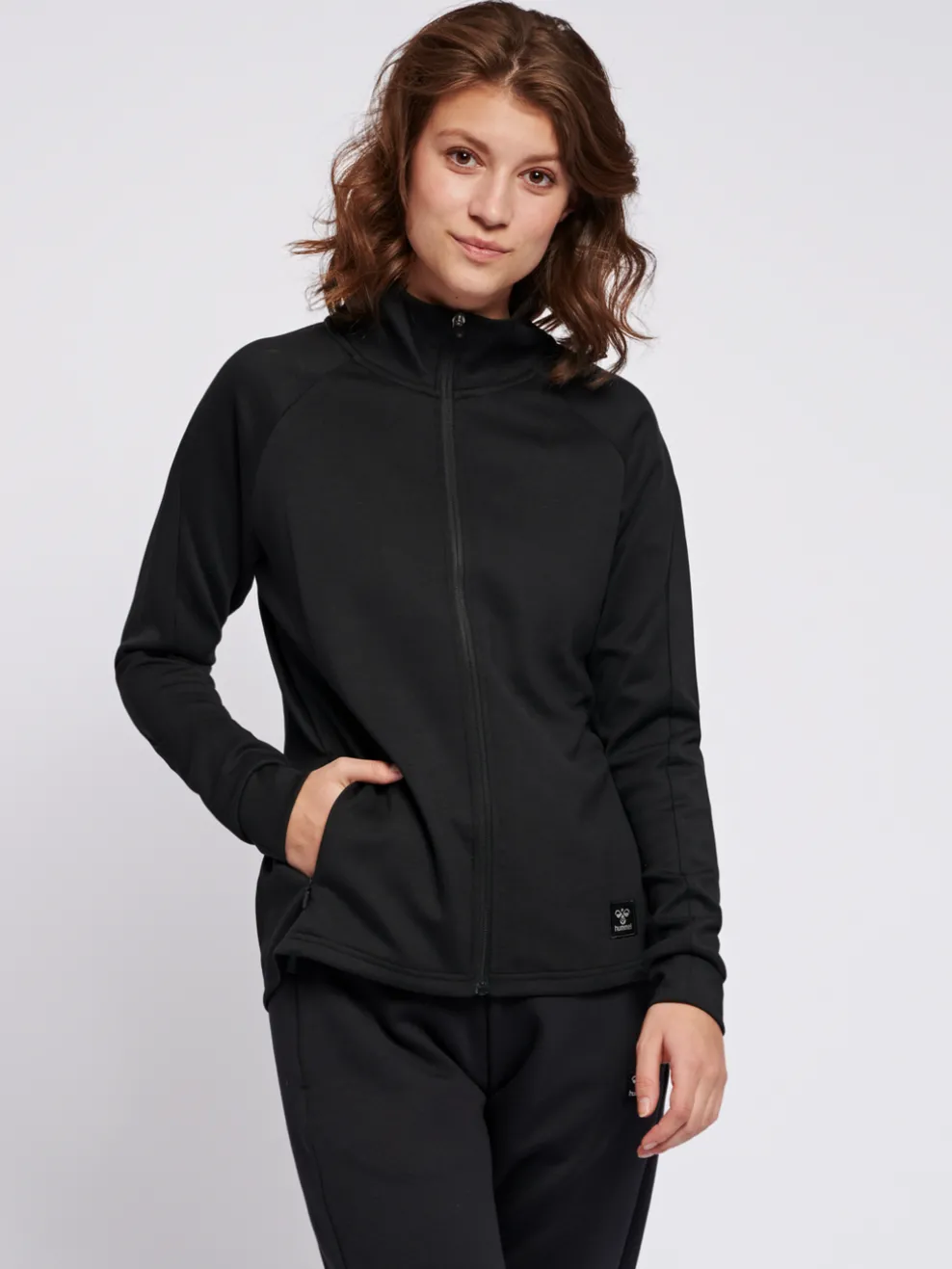 hmlESSI ZIP JACKET