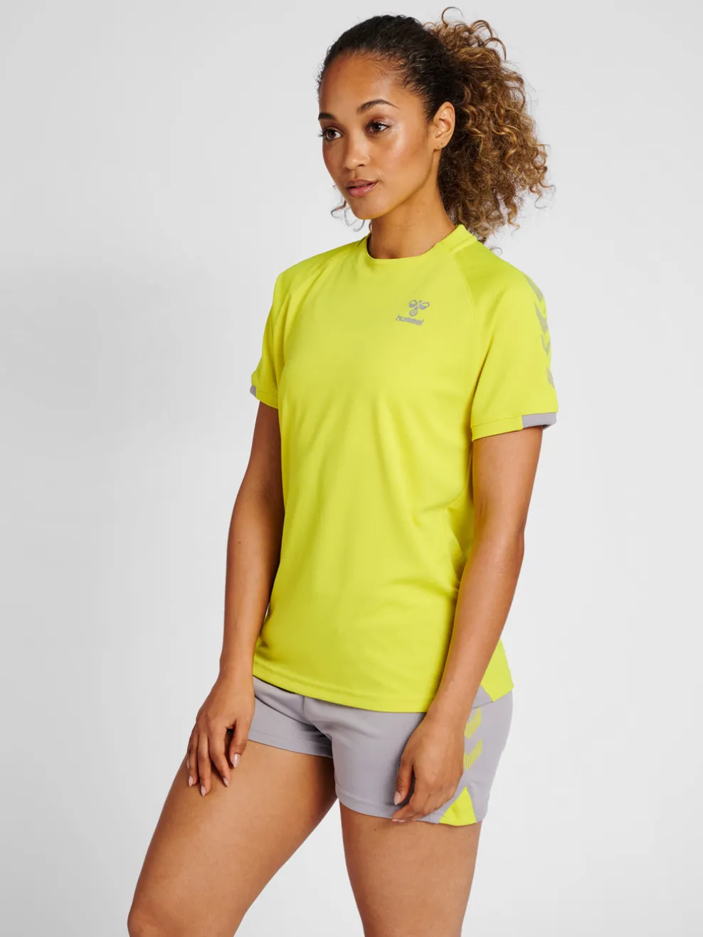hmlGG12 ACTION JERSEY S/S WOMAN