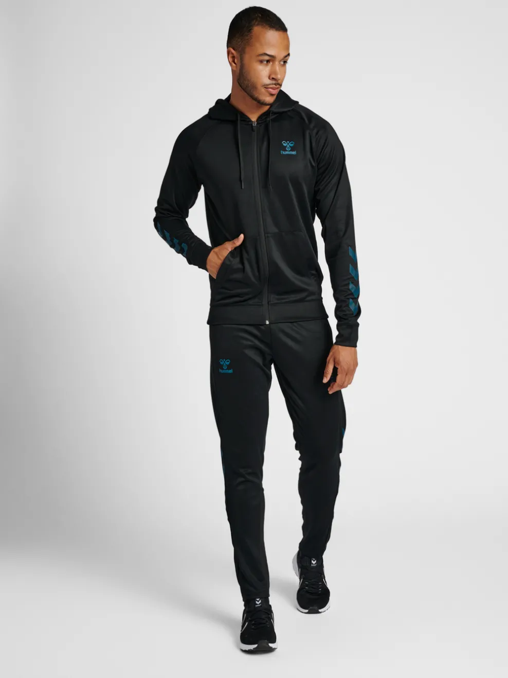 hmlGG12 ACTION TRAINING PANTS