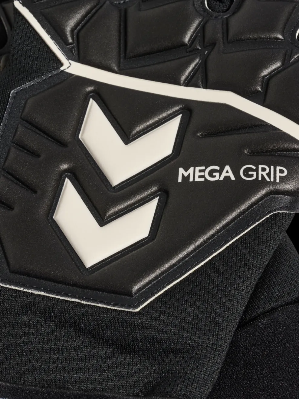 hmlGK GLOVES MEGA GRIP