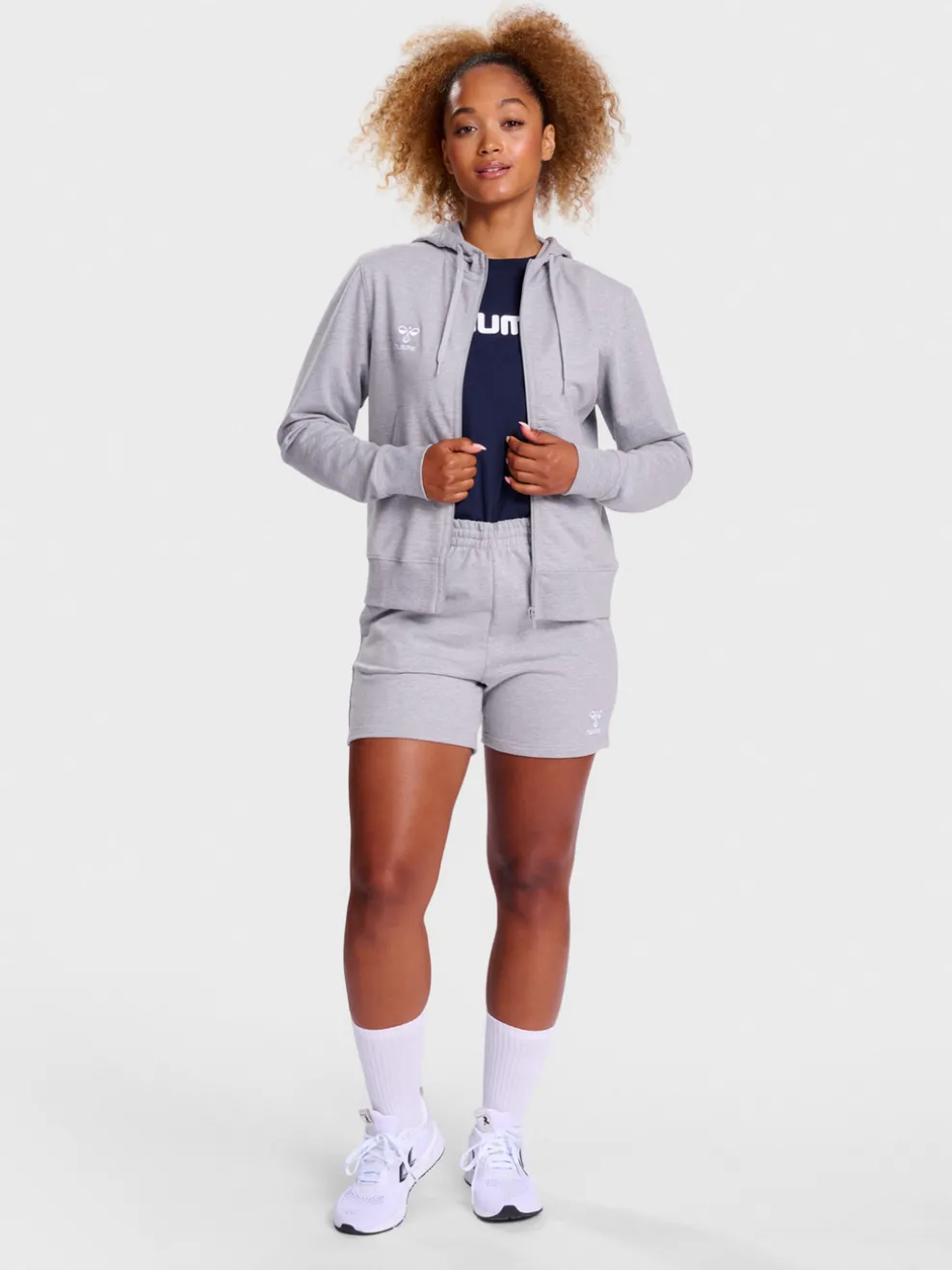 hmlGO 2.0 ZIP HOODIE WOMAN