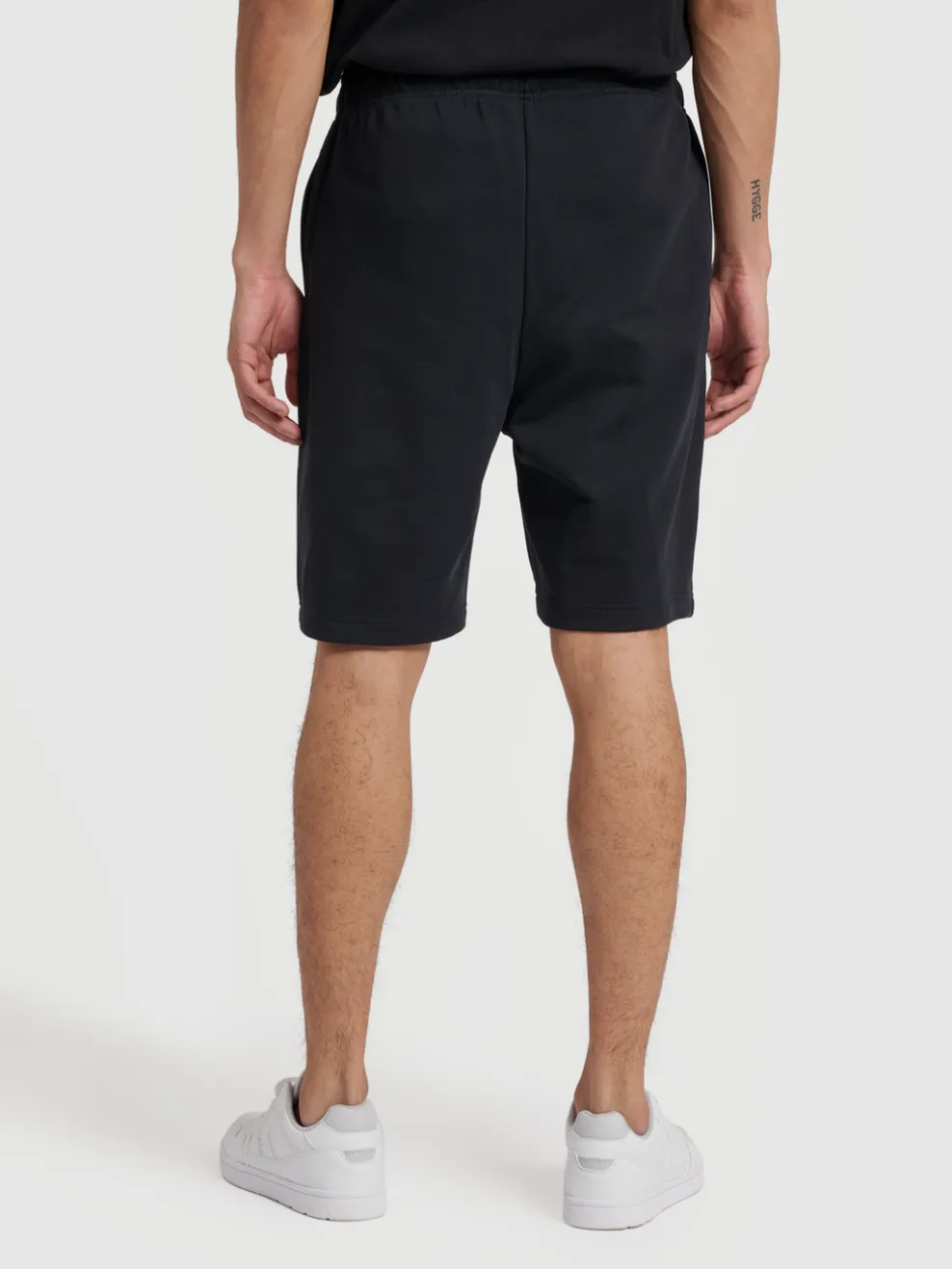 hmlHIVE WADE SWEATSHORTS
