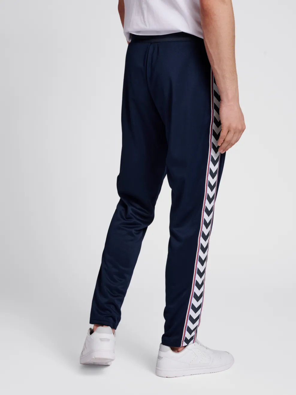 hmlIC LERBY POLY TAPERED PANTS
