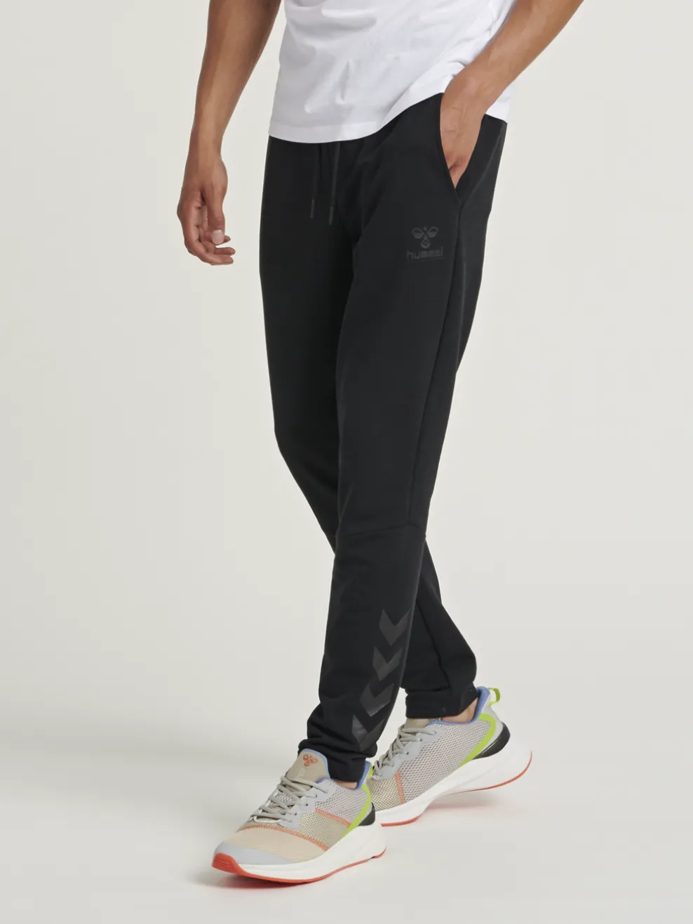 hmlISAM TAPERED PANTS