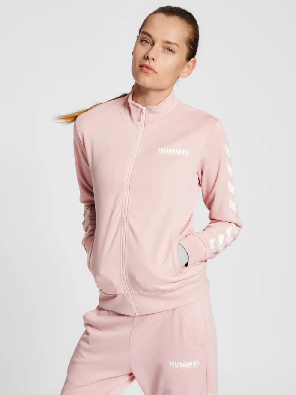 hmlLEGACY POLY WOMAN ZIP JACKET
