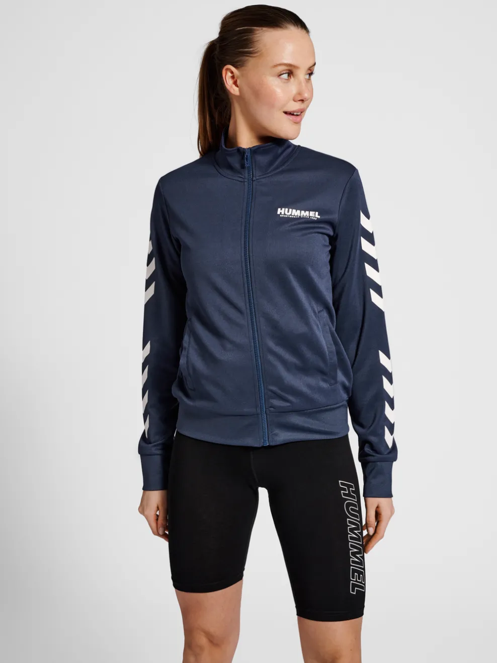 hmlLEGACY POLY WOMAN ZIP JACKET