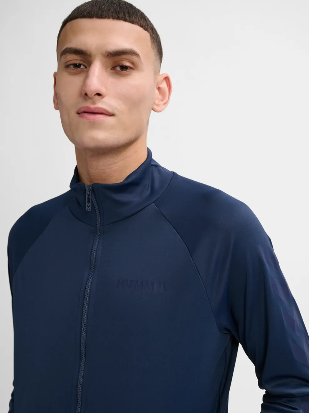 hmlLEGACY SUNE POLY ZIP JACKET