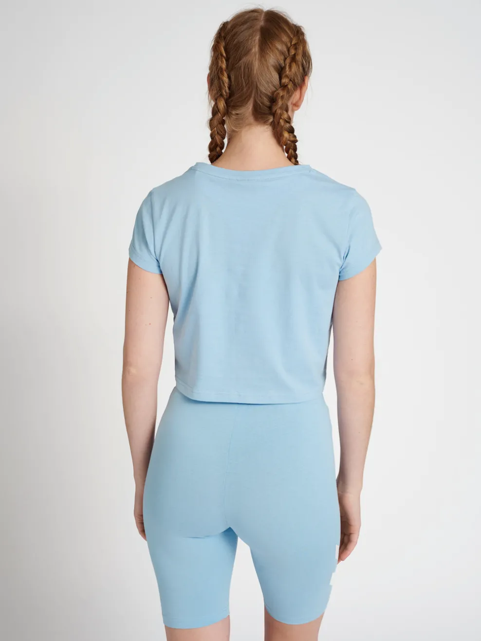 hmlLEGACY WOMAN CROPPED T-SHIRT