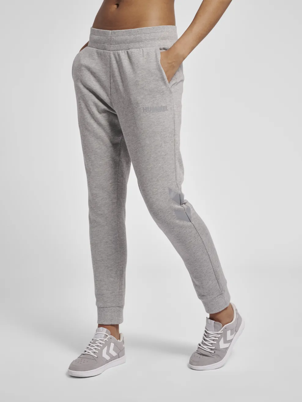 hmlLEGACY WOMAN TAPERED PANTS