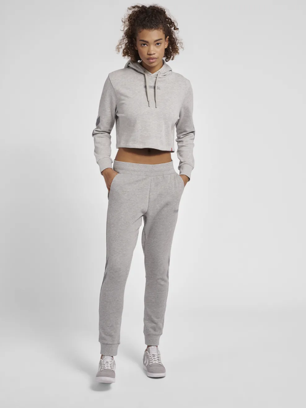 hmlLEGACY WOMAN TAPERED PANTS