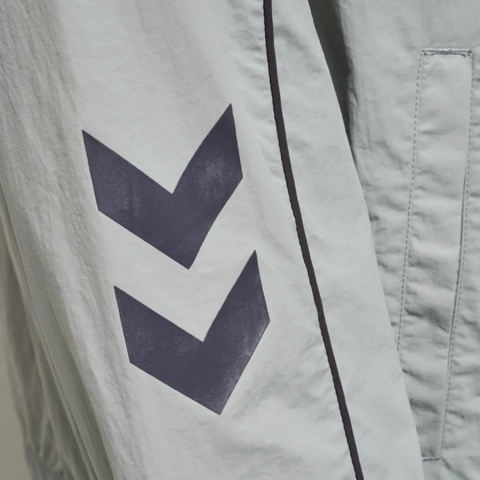 hmlLGC CELAB WOV ZIP JACKET