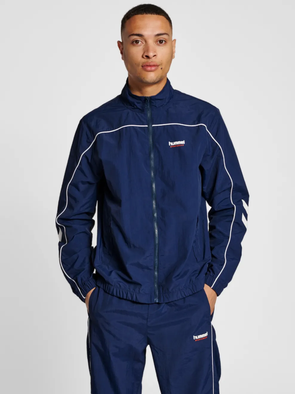 hmlLGC CELAB WOV ZIP JACKET