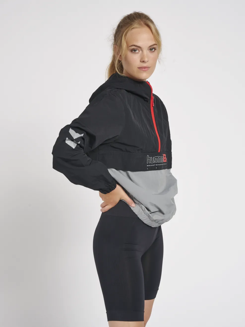 hmlLGC MUSA WOV HALFZIP JACKET