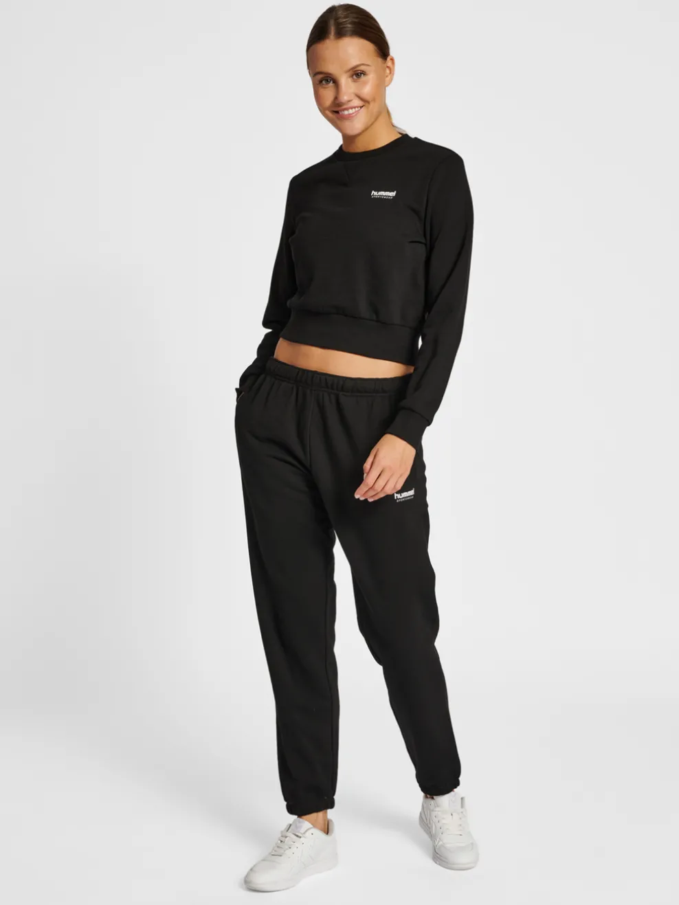 hmlLGC SHAI SHORT SWEATSHIRT
