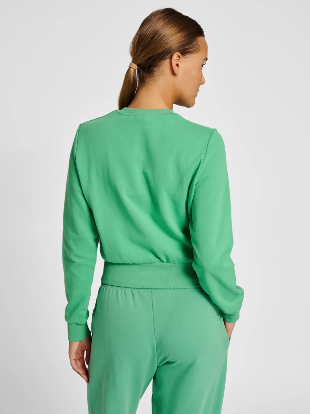 hmlLGC SHAI SHORT SWEATSHIRT