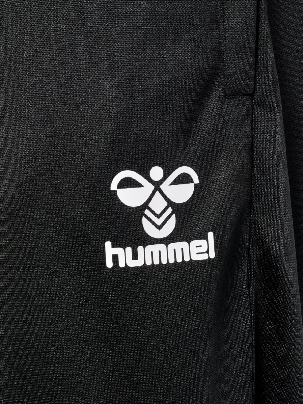hmlLOGO SUIT