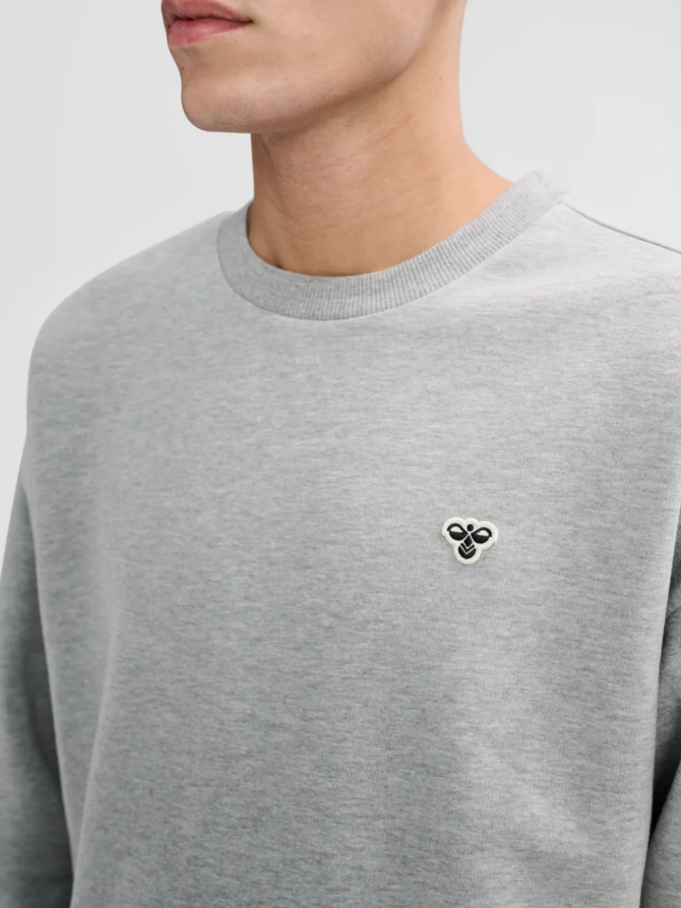 hmlLOOSE CREWNECK BEE