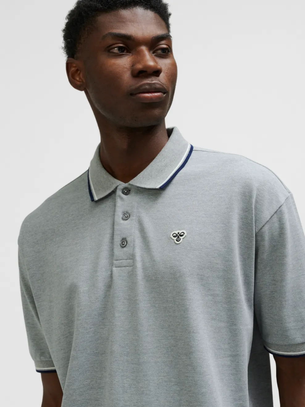 hmlLOOSE POLO SHIRT S/S BEE
