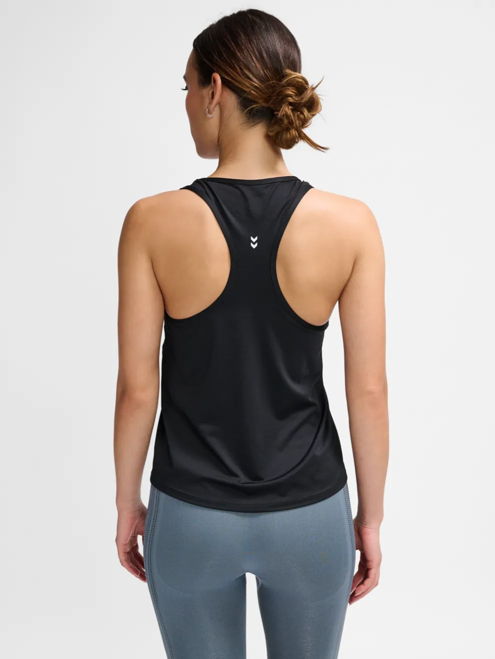 hmlMT AURA MESH TOP