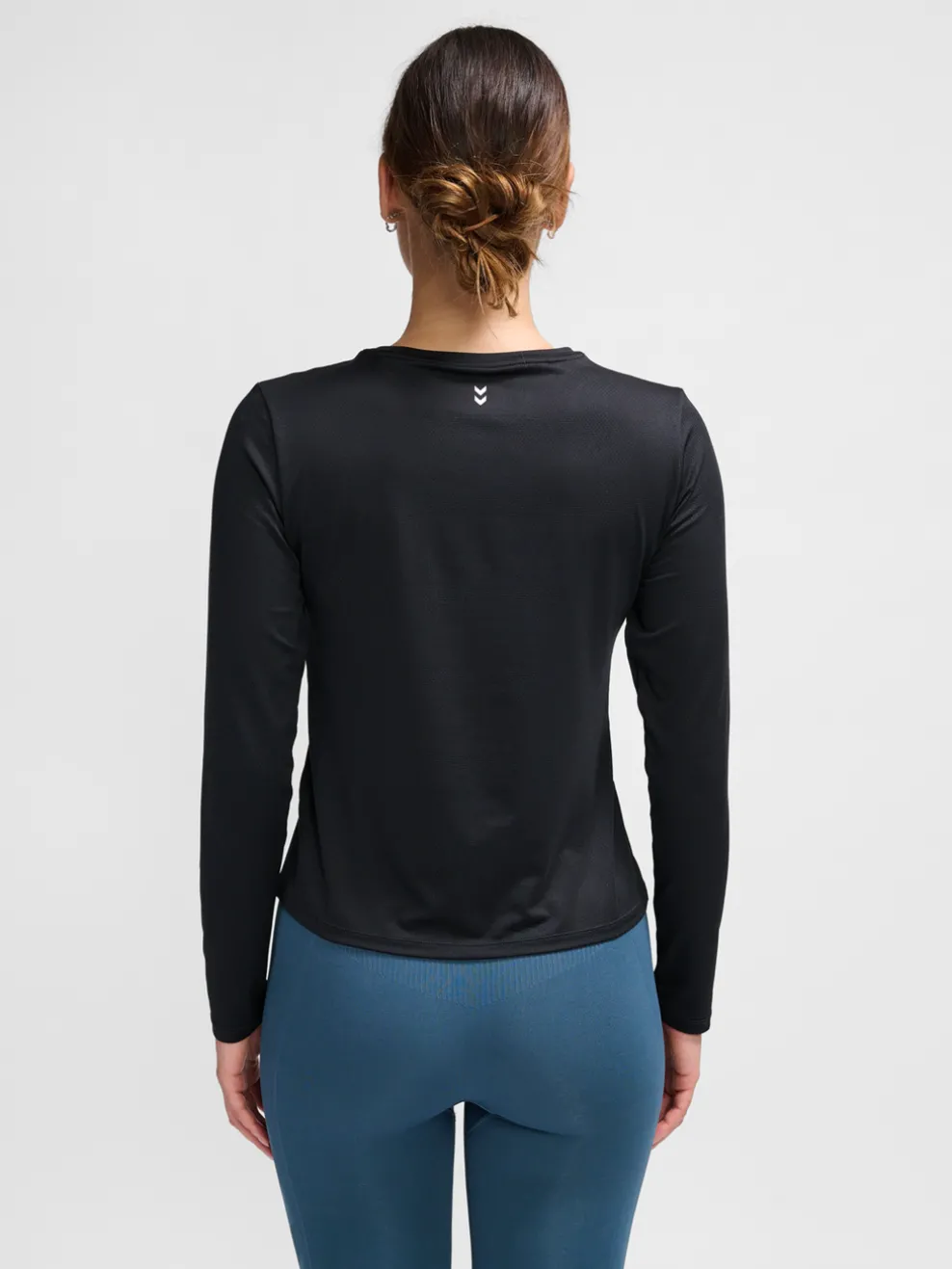 hmlMT AURA MESH T-SHIRT L/S
