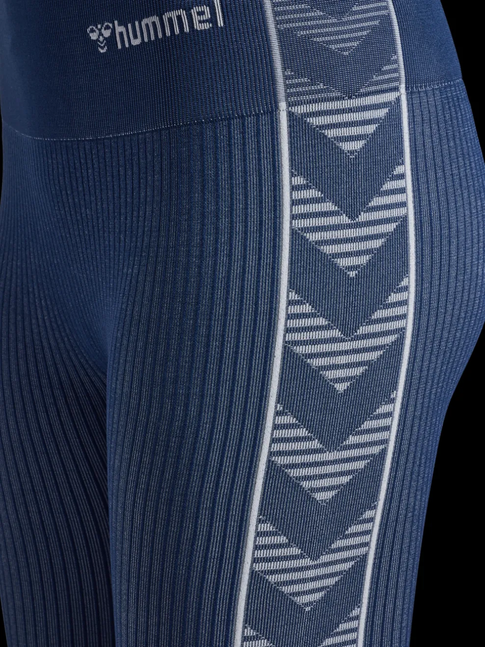 hmlMT BLAZE SEAMLESS MW TIGHTS